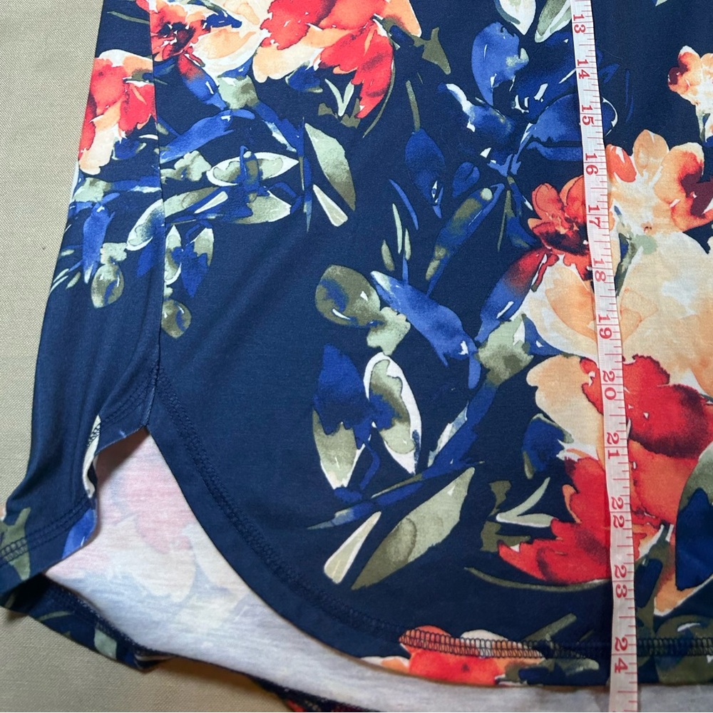 Tommy Bahama Floral Tank Top - Navy and Coral - Picture 8 of 9